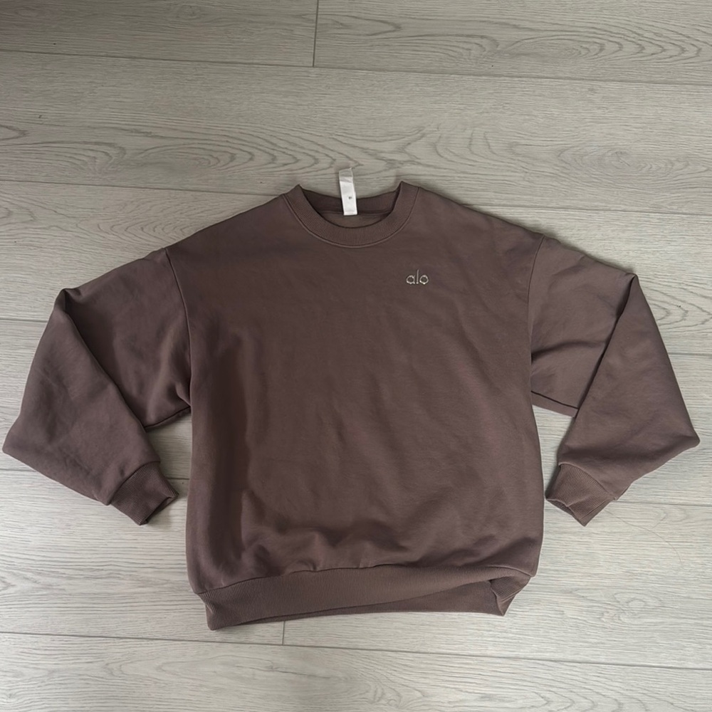 ALO Yoga Accolade Crew Neck Pullover